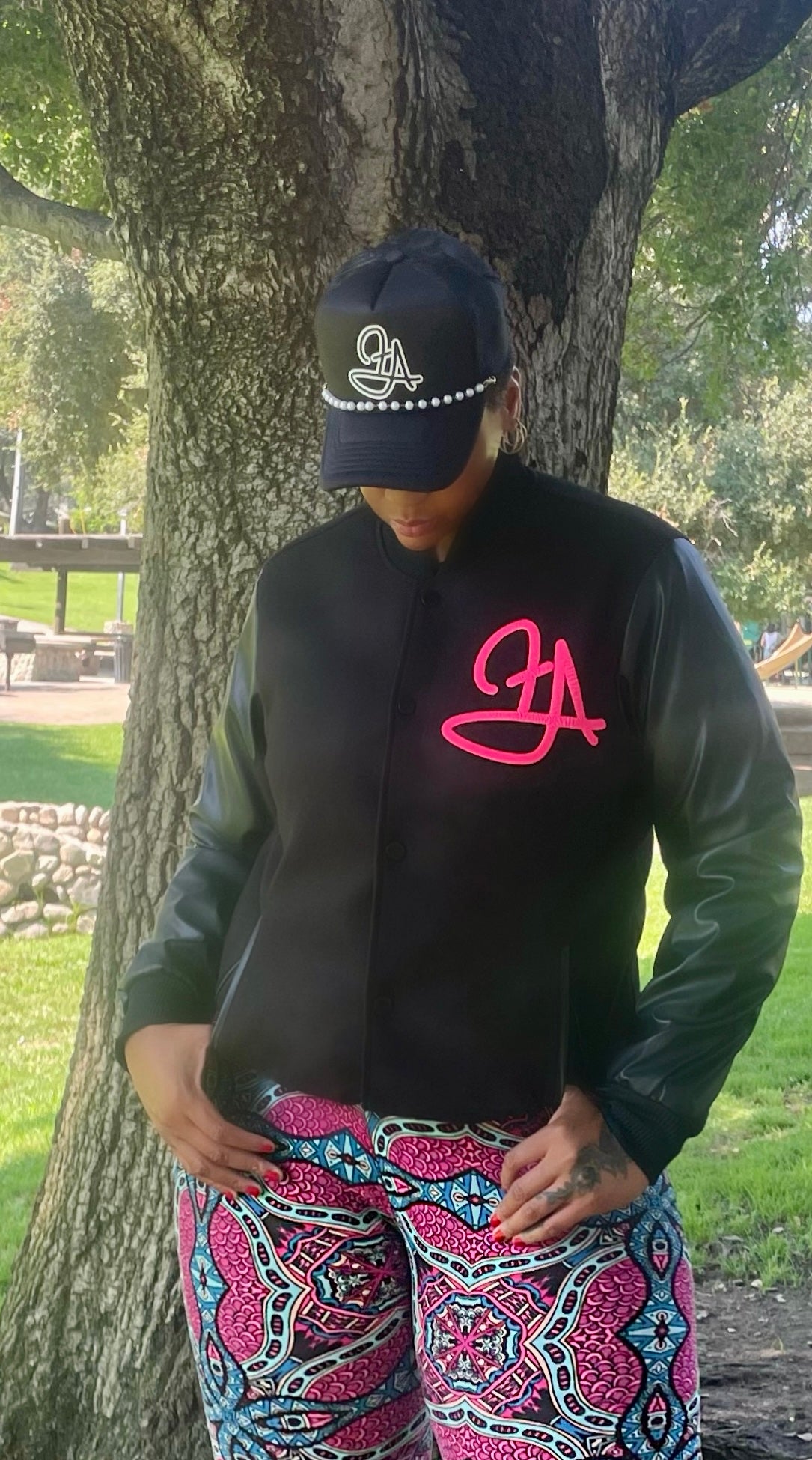 Fallon Aurielle F.A. 2 Tone Signature Classic Pearl Trucker Snapback Hat (Black & White)