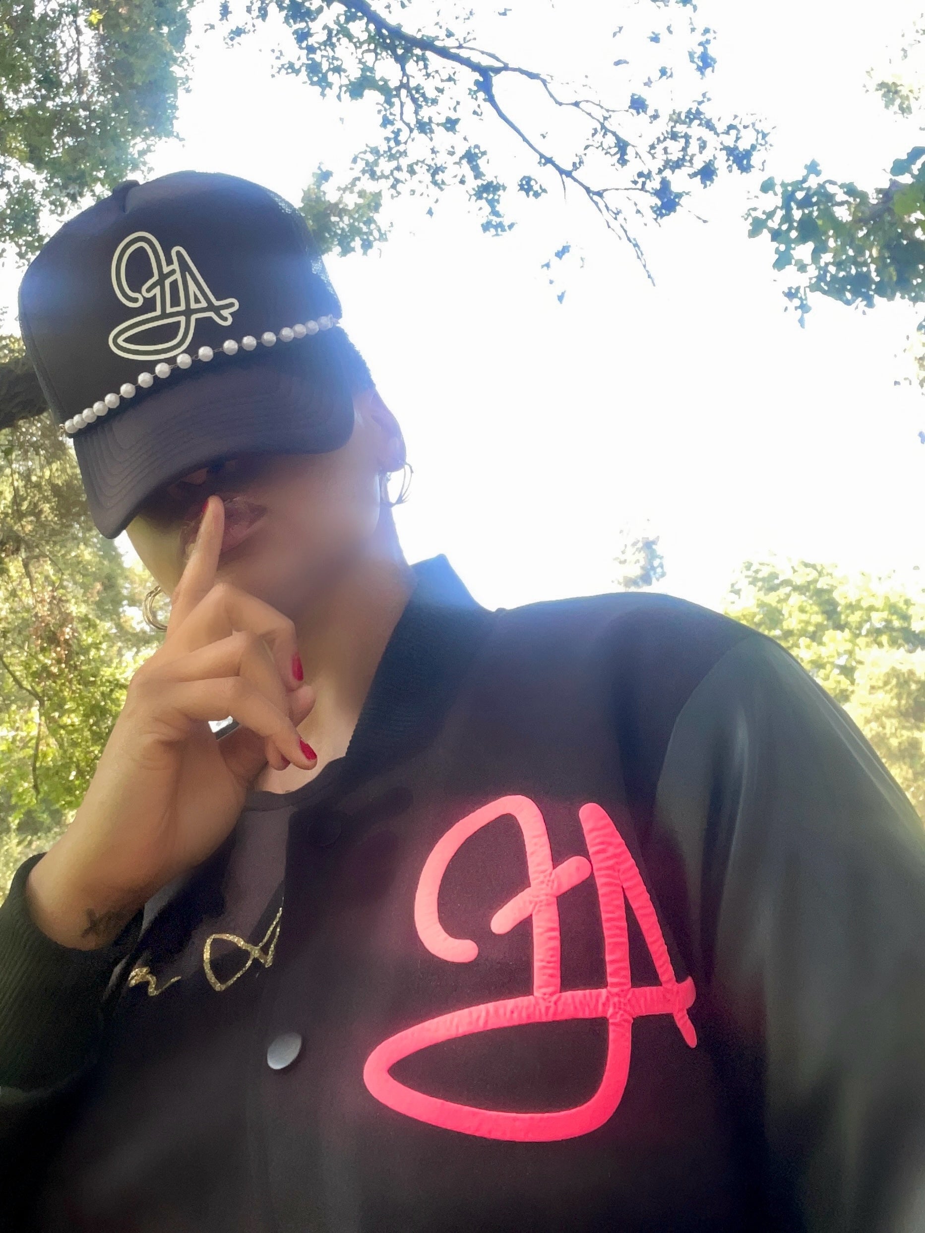 Fallon Aurielle F.A. 2 Tone Signature Classic Pearl Trucker Snapback Hat (Black & White)